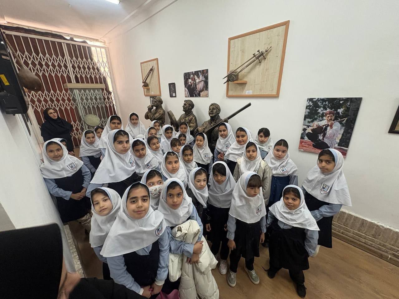 بازدید آیینه خانه